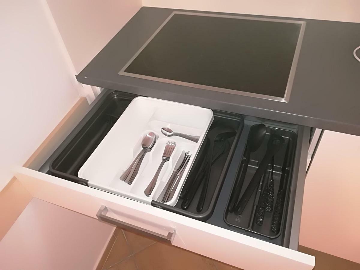 Top Line Apartments ピラン エクステリア 写真